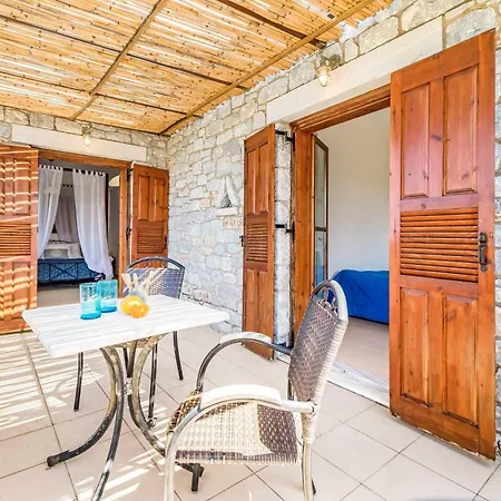 Villa Epavlis Methoni (Messenia)